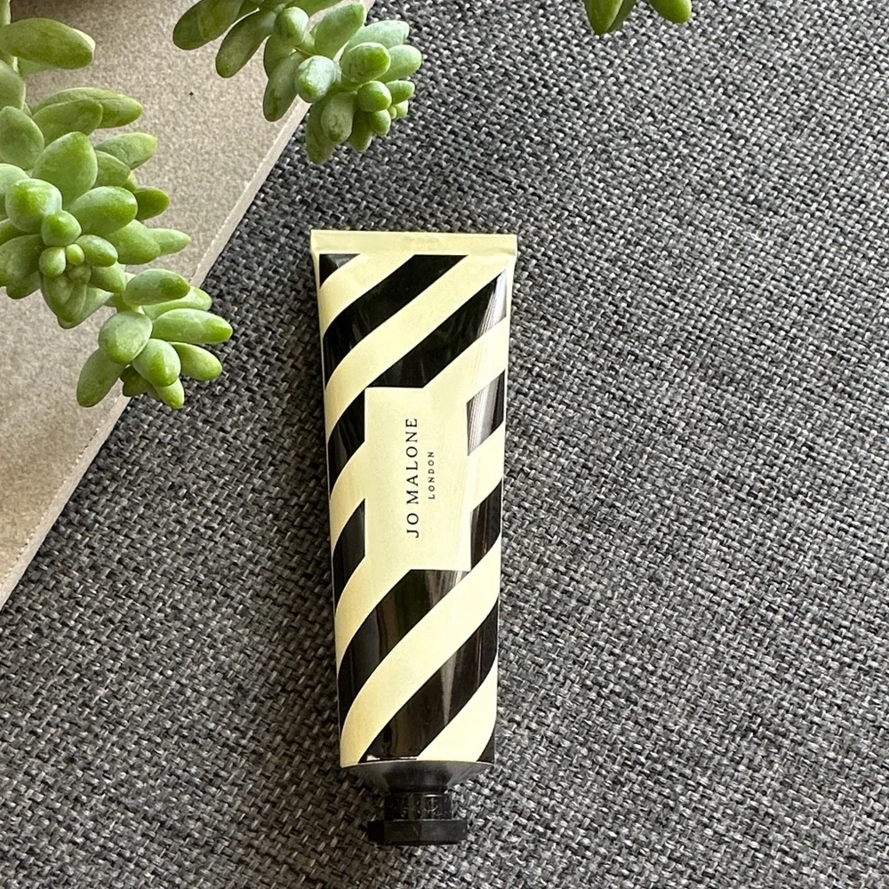 NEW Jo Malone Wood Sage & Sea Salt Hand Cream 30ML - Picture 1 of 3